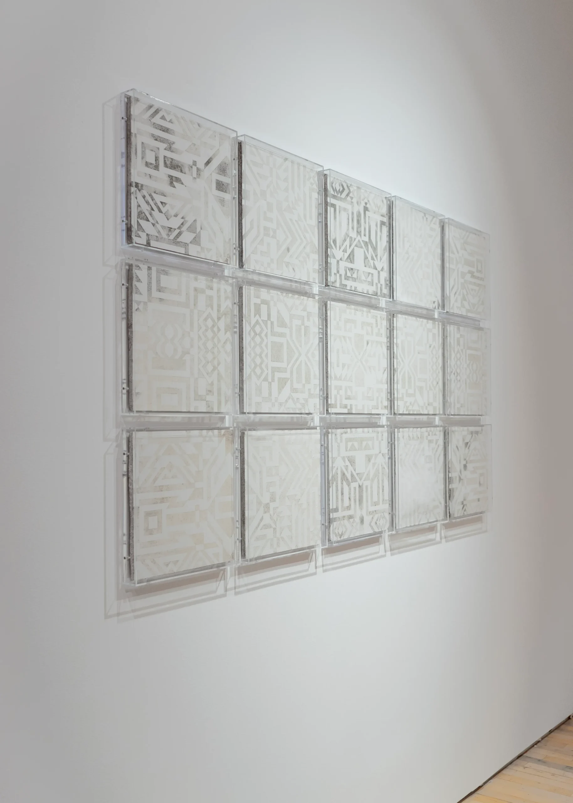 Vue de l’œuvre Depredation dans l’exposition WORKSITE